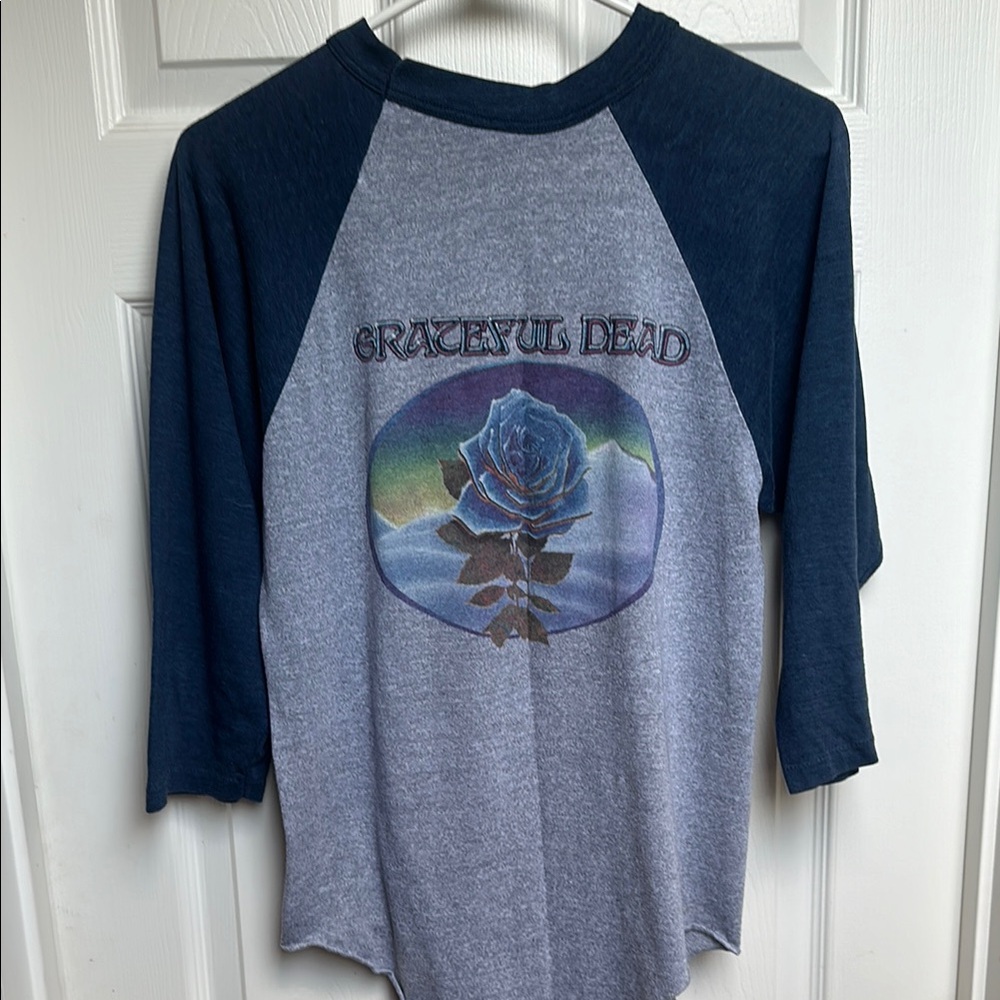 ***Vintage 1982*** Grateful Dead Graphic Raglan Tee